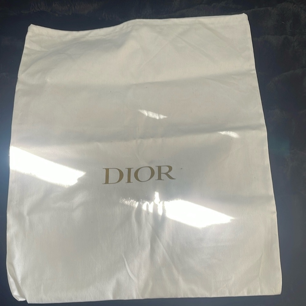 Dust bag
